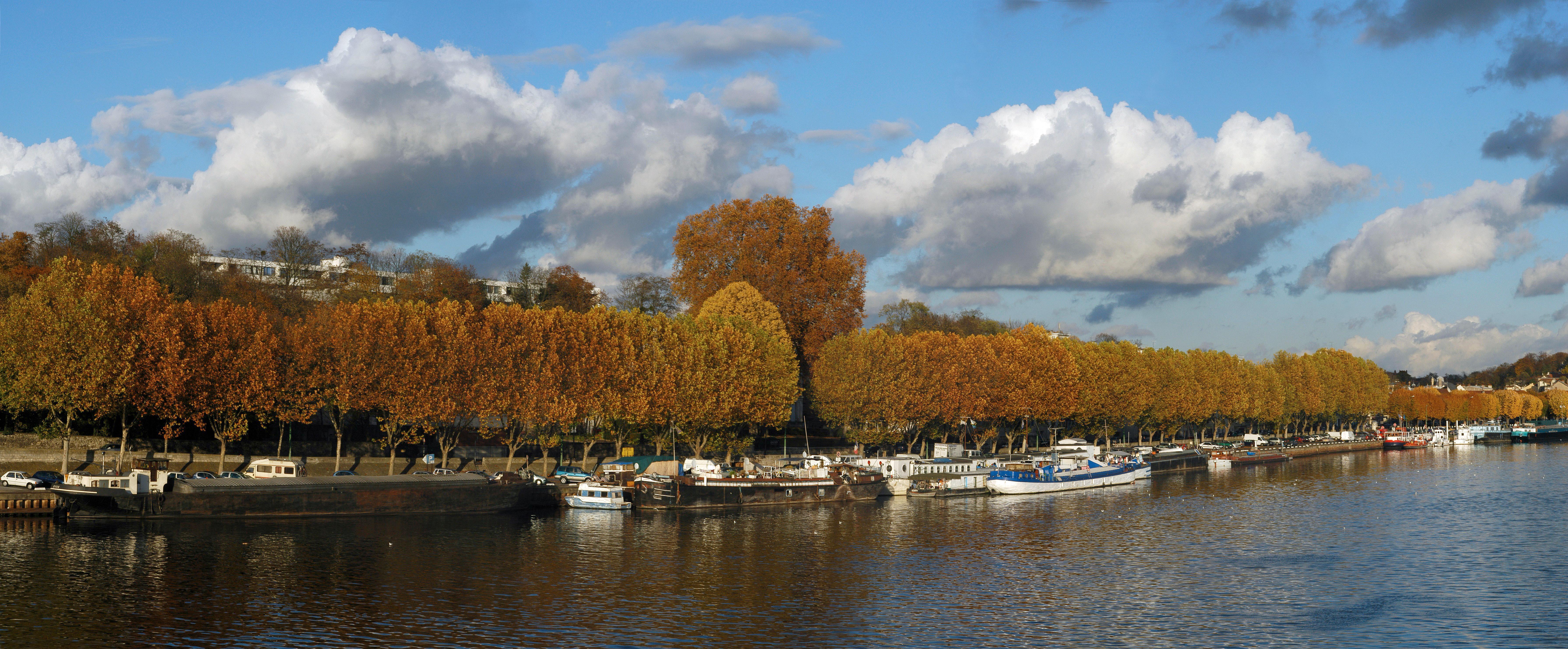 location peniche conflans sainte honorine