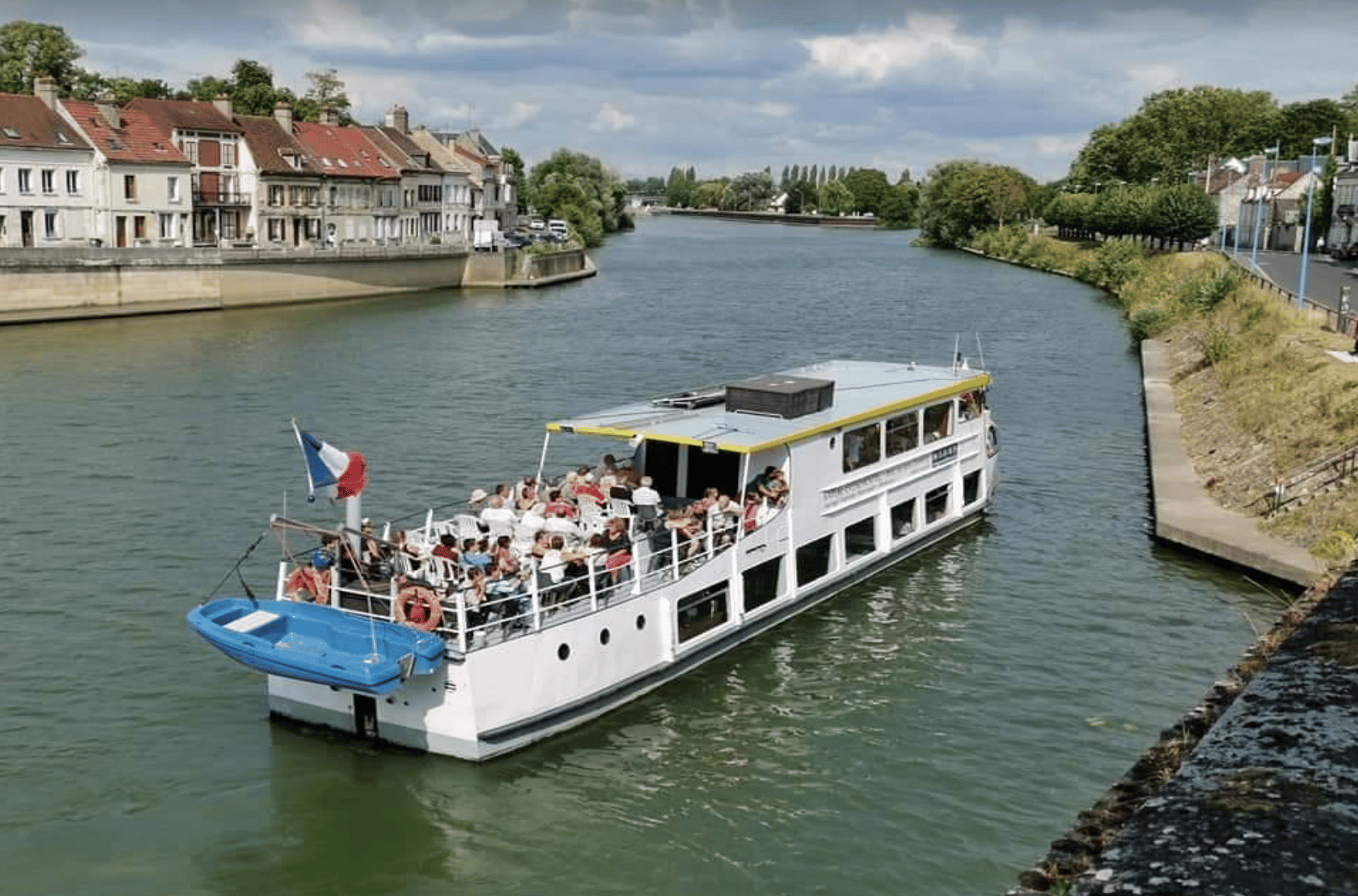 bateau EVA-NA - péniche privée à Paris