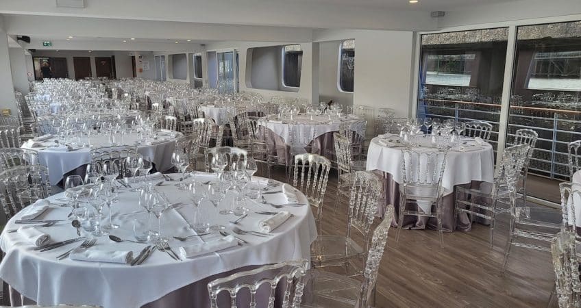 salle de dîner bateau