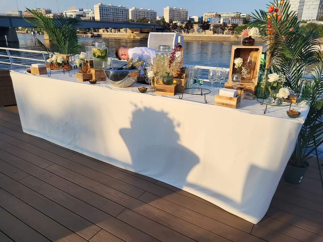 buffet croisières sur la seine - Poséidon